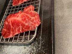 -铭牛烧肉·和牛海鲜自助(高新月牙湖店)