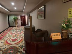 -黄埔华苑酒家(黄埔总店)