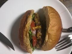 -HIGH FIVE哈福手工汉堡(桂林路店)