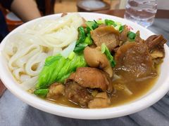 牛腩猪肠河粉-珍珍小食店(西华路店)