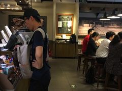 -星巴克(北京西站5号候车室)
