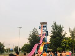 -欢乐水魔方水世界
