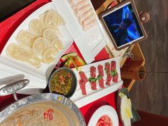 -谭鸭血老火锅(万象九宜城店)