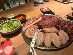 -烧肉达人•炭火烧肉(新天地店)