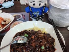 炸酱面-香港饭店0410(明洞店)