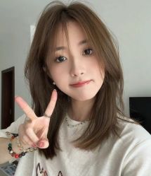 -丝语萱形象