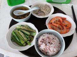 -玥奢国际母婴护理中心(滨江宝龙店)