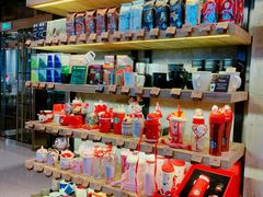 零售区-星巴克臻选(湖滨道店)
