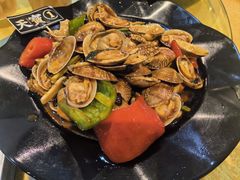 -天宝食坊·啫啫煲大排档(西华路店)