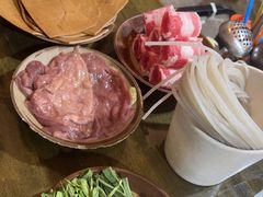 -黄潇洒老火锅(九眼桥宏济巷店)