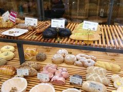 -焙丽拾光(麦凯乐直营店)
