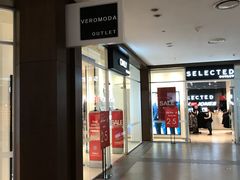 -杉杉奥特莱斯广场(哈尔滨店)
