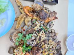 -老地方啤酒屋·海鲜青岛菜大排档(台东步行街店)