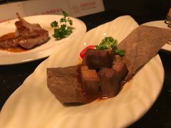 -半岛翡丽海鲜自助餐厅(观风亭店)