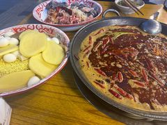 -馋虫重庆火锅(玉林南街店)