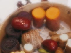 -鹊华居·地道鲁菜·海鲜·融合味(大明湖店)