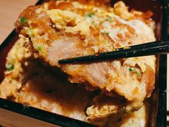猪扒蛋饭-小山日本料理(电子大厦店)