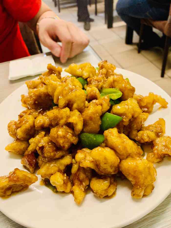 汪志大碗肉(清明街店)-"很有名气的一家小店「鱼香鸡蛋」14元,.