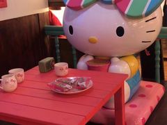 -红樱花食品公司Hello Kitty台湾伴手礼专卖店(淡水店)
