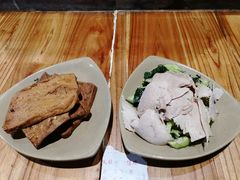 -亮亮面馆(经六路店)