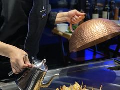 -丽思卡尔顿·炙焰·铁板烧餐厅