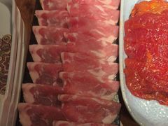 -老牌坊云南鱼豆花火锅(哈西万达店)
