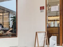 -Line 咖啡(石厦花园店)