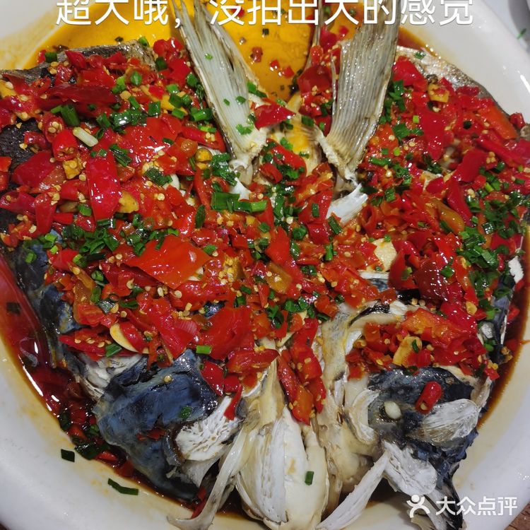 他家的鱼真的没话说，超级好吃，每次我们都会点一鱼三吃