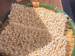 -尚尚仙·酸汤猪手·猪肚鸡火锅(华联万柳购物中心店)