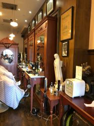 -TWOFACE双面理发馆