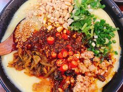 稀豆粉米线-麒麟风烤牛肉·云南烧烤小排档(丹凤街店)