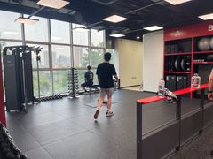 -超级猩猩健身·私教·团课·自助训练(客村丽影广场店)