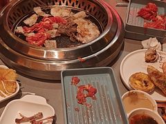 -黑金·寻焰自助百汇·烤肉·火锅(中街店)