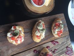 -查特花园美食广场(西单大悦城店)