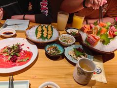 -花和海鲜自助(梅江店)