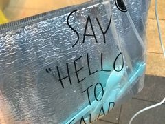 -蜜蜂小象·榴莲千层蛋糕(时代汇11栋店)