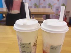 -喜茶(北京华贸购物中心店)