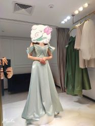 点击看大图 -GRACE KELLY婚纱与礼服(北京店)
