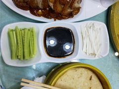 -六和聚传统烤鸭.天津菜(和平店)