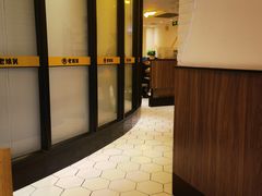 -老娘舅(总部自由港店)