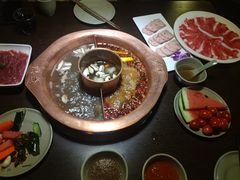 -滇釜火锅·能喝汤的火锅(车公庄店)