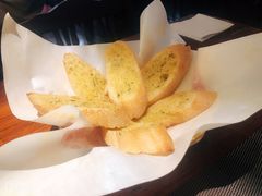 蒜香黄油法包-秀·爱尔兰餐吧(上海路店)