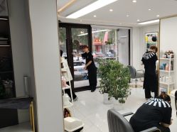 -阿三造型烫染•接发