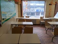 -华莱士·全鸡汉堡(财经学院店)