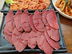 -韩风烤牛肉冷面店