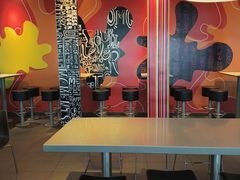 -麦当劳(桃仙机场到达层店)