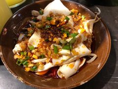 -巴四老城区炭火蛙锅(张江店)