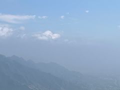 -鸡鸣山旅游风景区