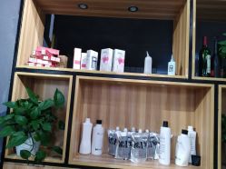 -MOVAN  HAIR莫凡匠人发型屋