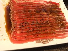 -韩宫宴炭火烤肉(中商世界里店)